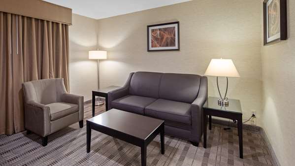  - Best Western Pasadena Royale Hotel - I-210, Exit 30