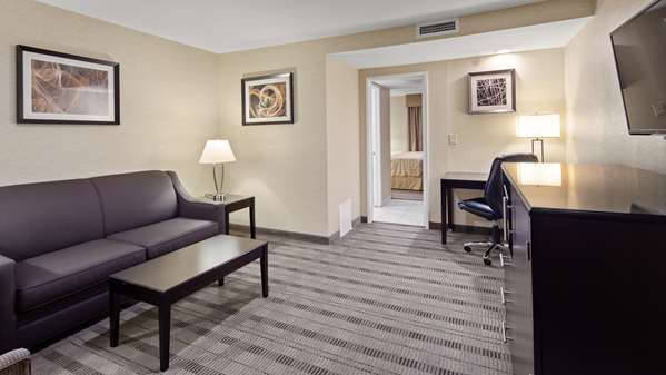  - Best Western Pasadena Royale Hotel - I-210, Exit 30
