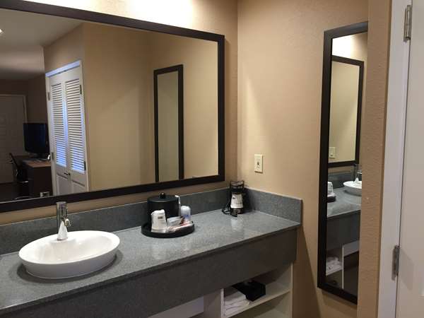 - Best Western Plus Inn Scotts Valley