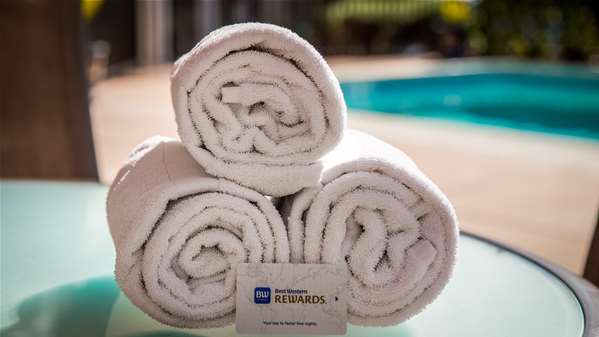 Pool - Best Western Plus Inn Scotts Valley