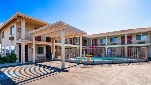 Exterior view - Best Western Hanford Inn