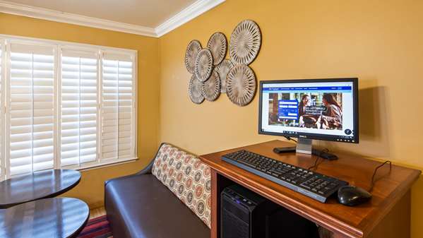 Conference Area - Best Western Hanford Inn