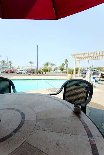  - Best Western Hanford Inn