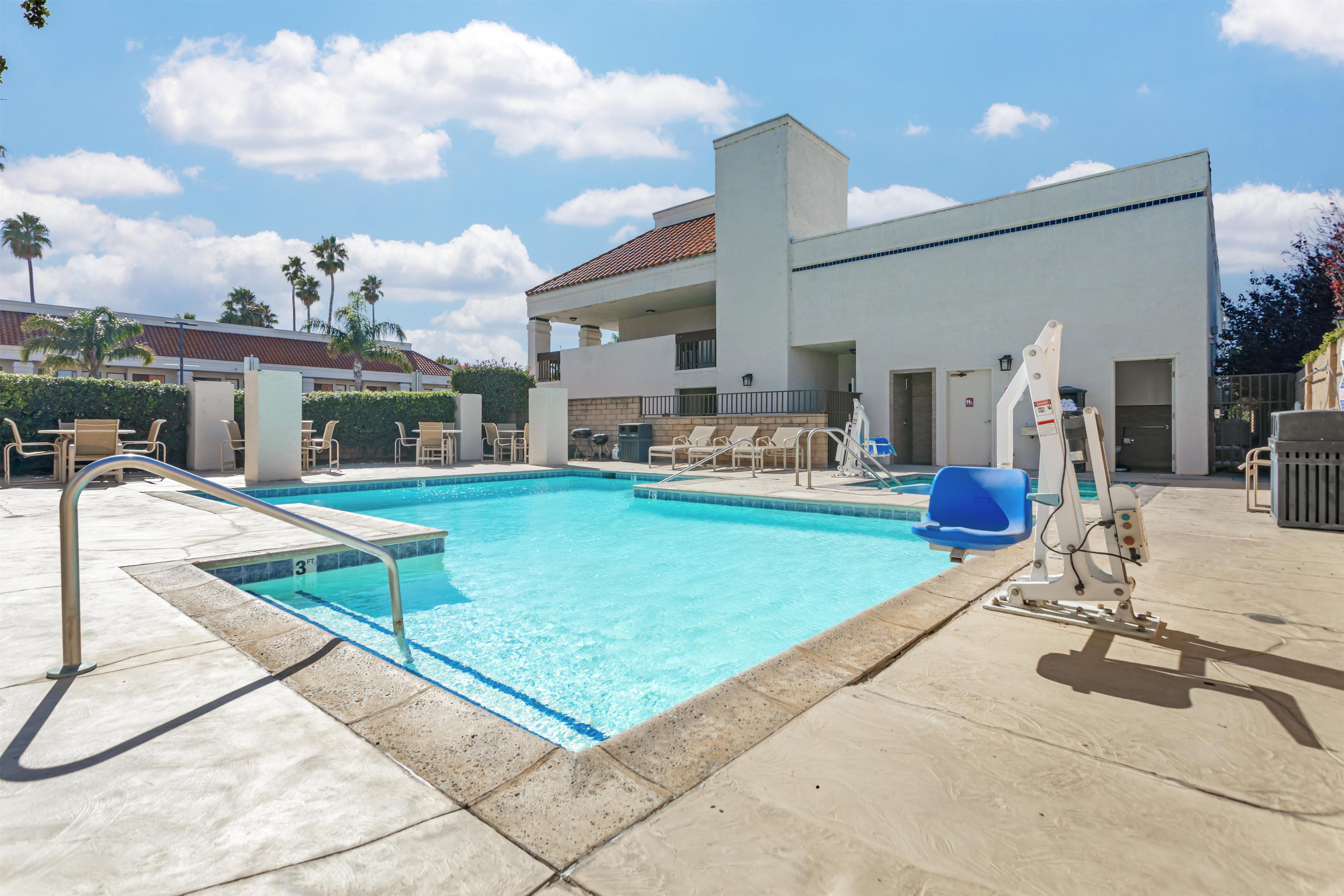 Best Western Plus Big America