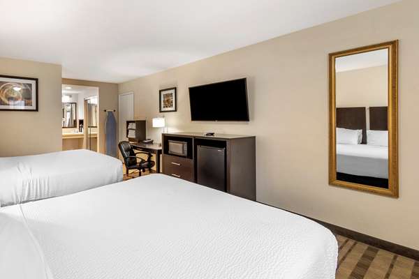  - Best Western Country Inn Temecula - I-15, Exit 61