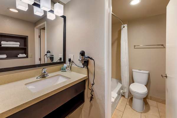  - Best Western Country Inn Temecula - I-15, Exit 61