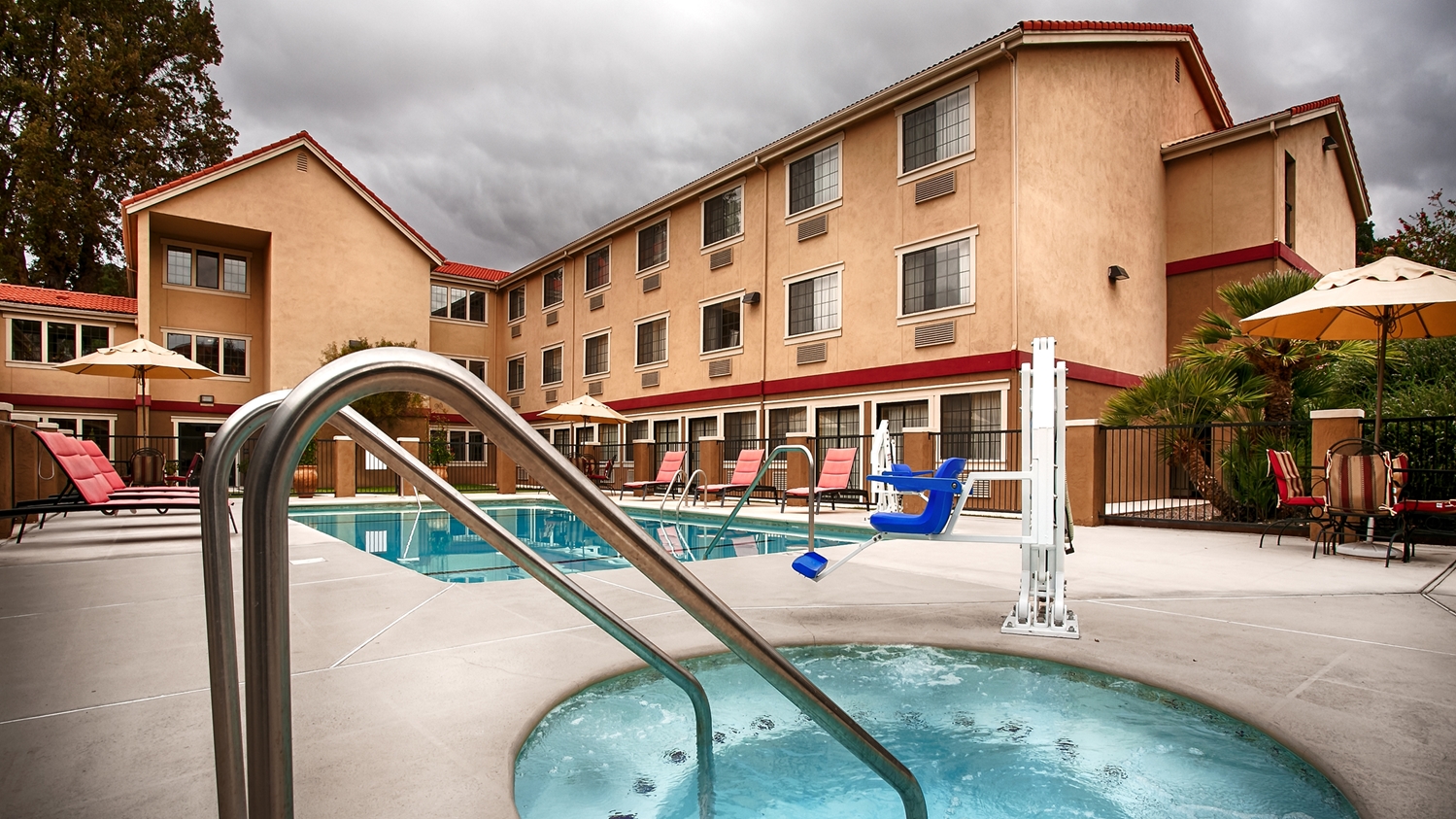 Best Western Plus Colony Inn Atascadero, CA - See Discounts