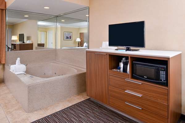 Suite - Best Western Airpark Hotel Inglewood