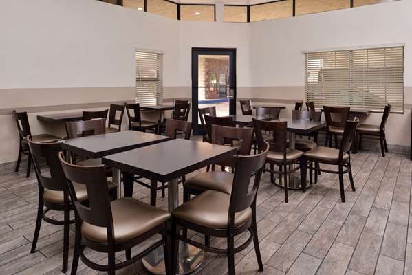 Amenities - Best Western Airpark Hotel Inglewood