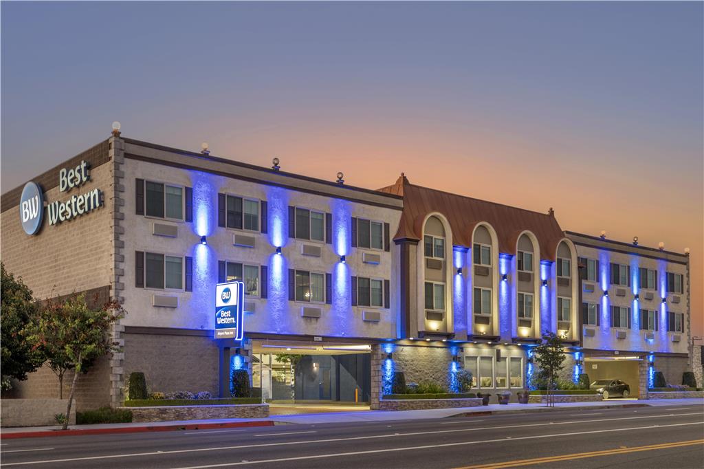 Best Western Airport Plaza Inn
