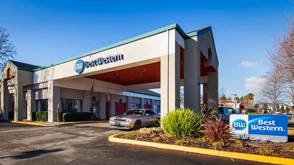 Exterior view - Best Western Heritage Inn Concord