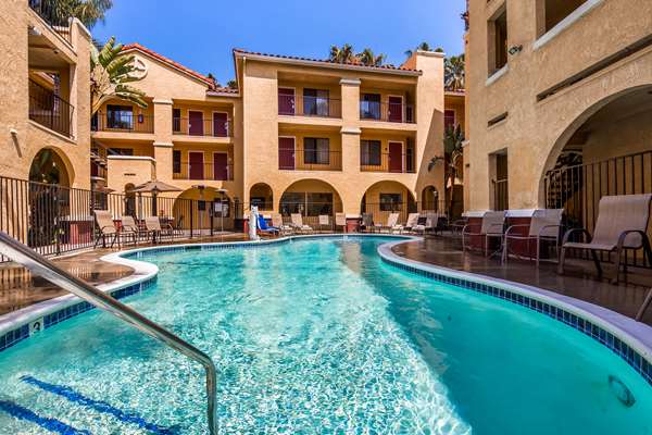Pool - Best Western Image Inn & Suites Moreno Valley