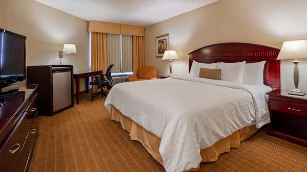  - Best Western Plus West Covina Inn - I-10, Exit 37B