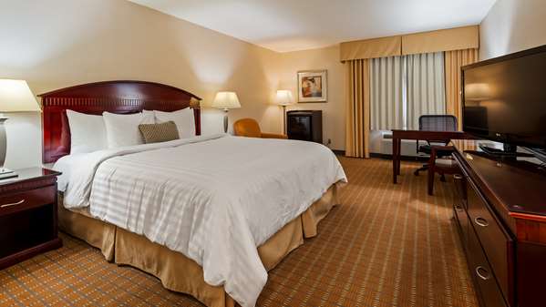  - Best Western Plus West Covina Inn - I-10, Exit 37B