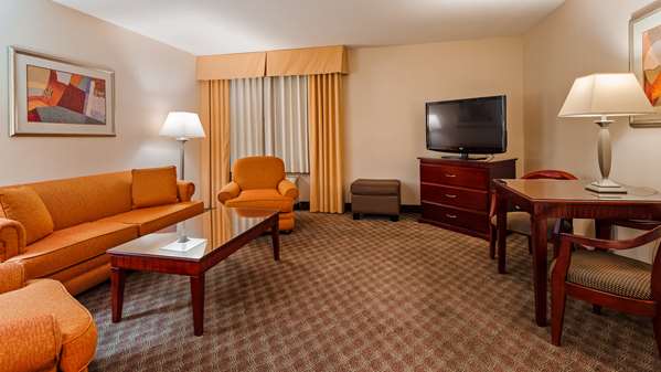  - Best Western Plus West Covina Inn - I-10, Exit 37B