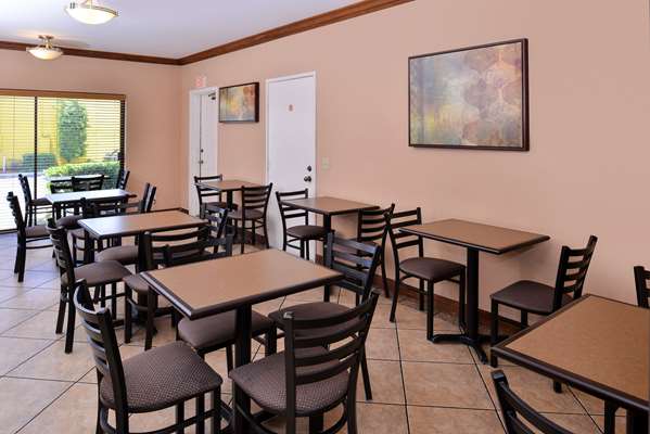 Restaurant - Best Western Santee Lodge