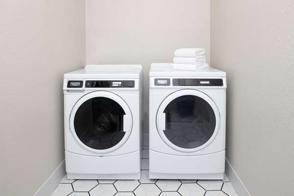 Amenities - Best Western Plus All Suite Inn Santa Cruz