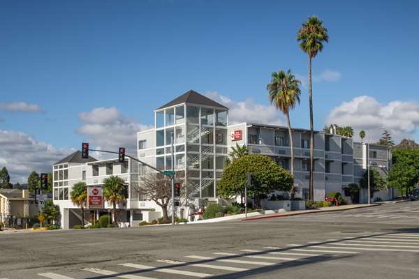 Exterior view - Best Western Plus All Suite Inn Santa Cruz