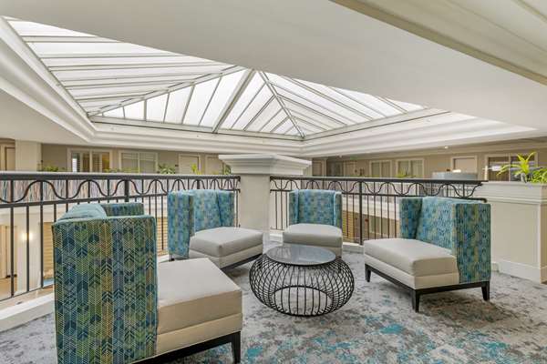 Bar - Best Western Plus All Suite Inn Santa Cruz