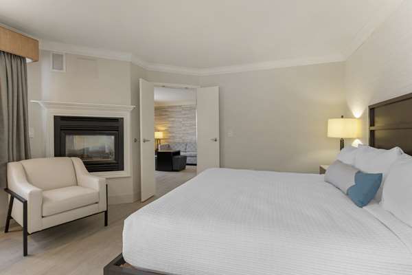  - Best Western Plus All Suite Inn Santa Cruz