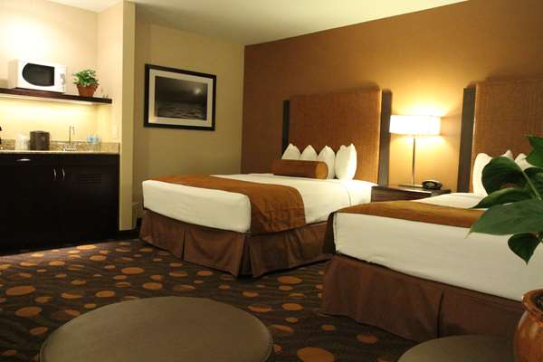  - Best Western Plus Suites Hotel Coronado Island