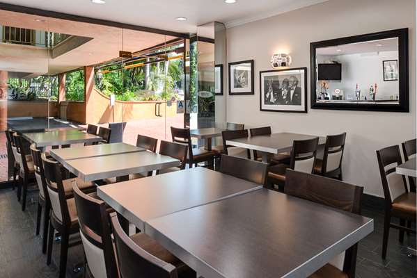 Restaurant - Best Western Hollywood Plaza Inn