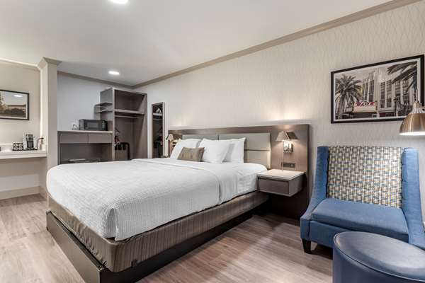  - Best Western Plus Executive Suites Redwood City