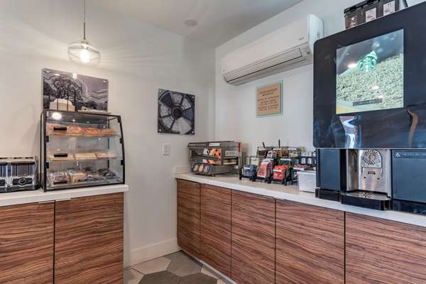 Amenities - Best Western Plus Executive Suites Redwood City