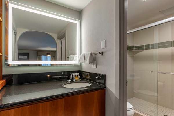  - Best Western Plus Executive Suites Redwood City