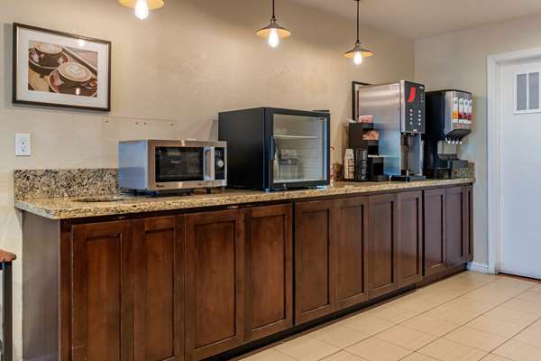 Restaurant - Best Western Orchard Inn Turlock - CA 99, Exit 217