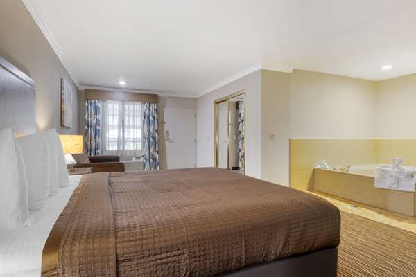  - Best Western Galleria Inn Redondo Beach