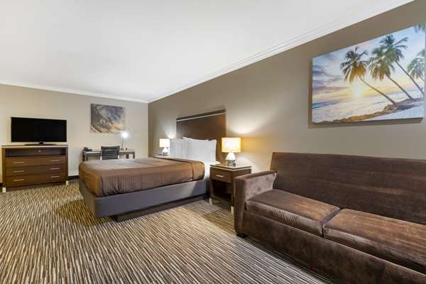  - Best Western Galleria Inn Redondo Beach