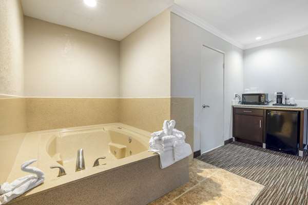  - Best Western Galleria Inn Redondo Beach
