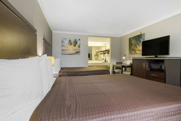  - Best Western Galleria Inn Redondo Beach