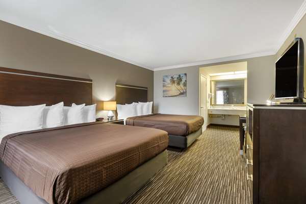  - Best Western Galleria Inn Redondo Beach