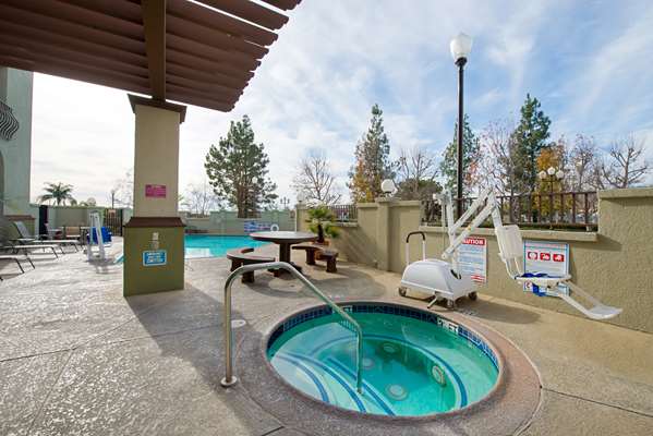 Pool - Best Western Plus Heritage Inn Rancho Cucamonga - I-15, Exit 112