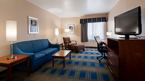 Suite - Best Western Plus Heritage Inn Rancho Cucamonga - I-15, Exit 112
