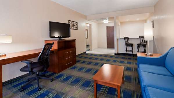 Suite - Best Western Plus Heritage Inn Rancho Cucamonga - I-15, Exit 112