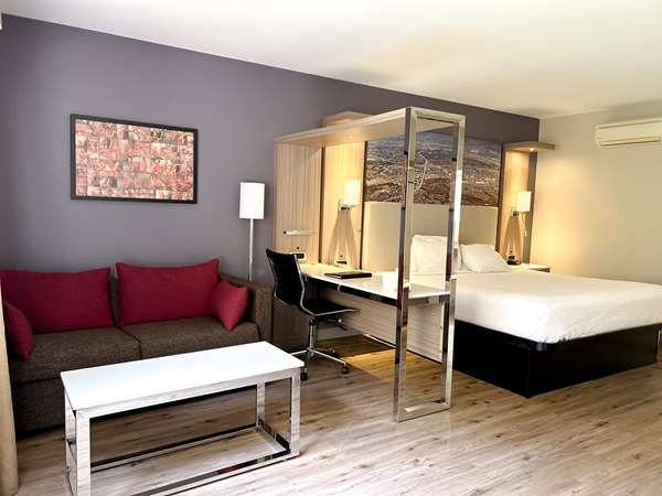  - Best Western Inn Diamond Bar