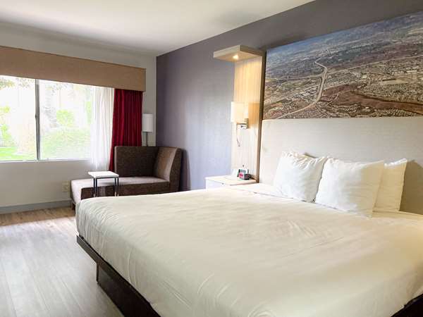  - Best Western Inn Diamond Bar