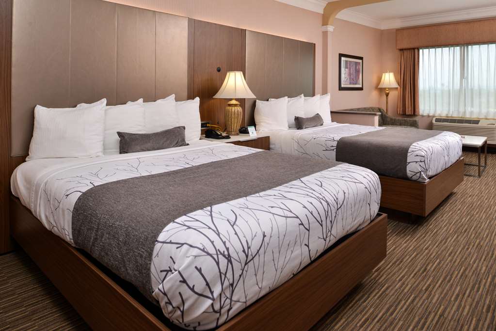 Best Western Plus Suites Hotel - Los Angeles LAX Airport-guestroom-Guest Room,On-Site.jpg