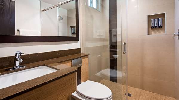  - Best Western Plus Glendale Hotel Los Angeles