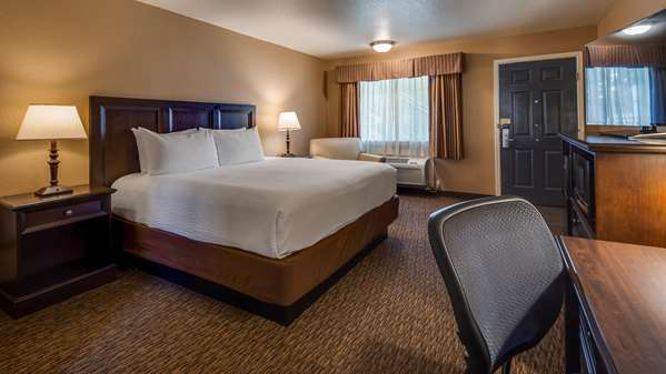  - Best Western Country Inn Fortuna