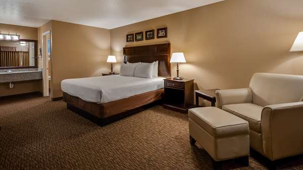  - Best Western Country Inn Fortuna