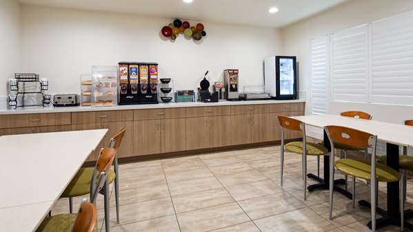 Amenities - Best Western John Jay Inn Los Banos