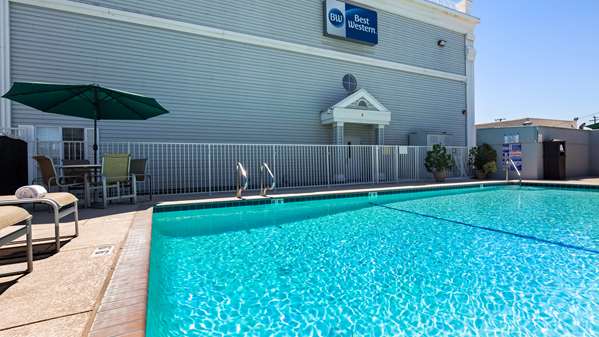 Pool - Best Western John Jay Inn Los Banos