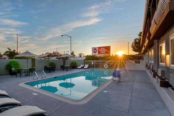 Pool - Best Western Plus Brookside Inn Milpitas - I-880, Exit 9