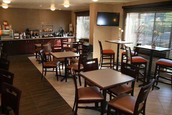 Restaurant - Best Western Luxury Inn Tracy - I-205, Exit 8