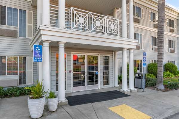 Exterior view - Best Western Luxury Inn Tracy - I-205, Exit 8