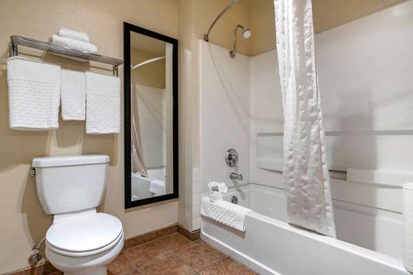  - Best Western Luxury Inn Tracy - I-205, Exit 8